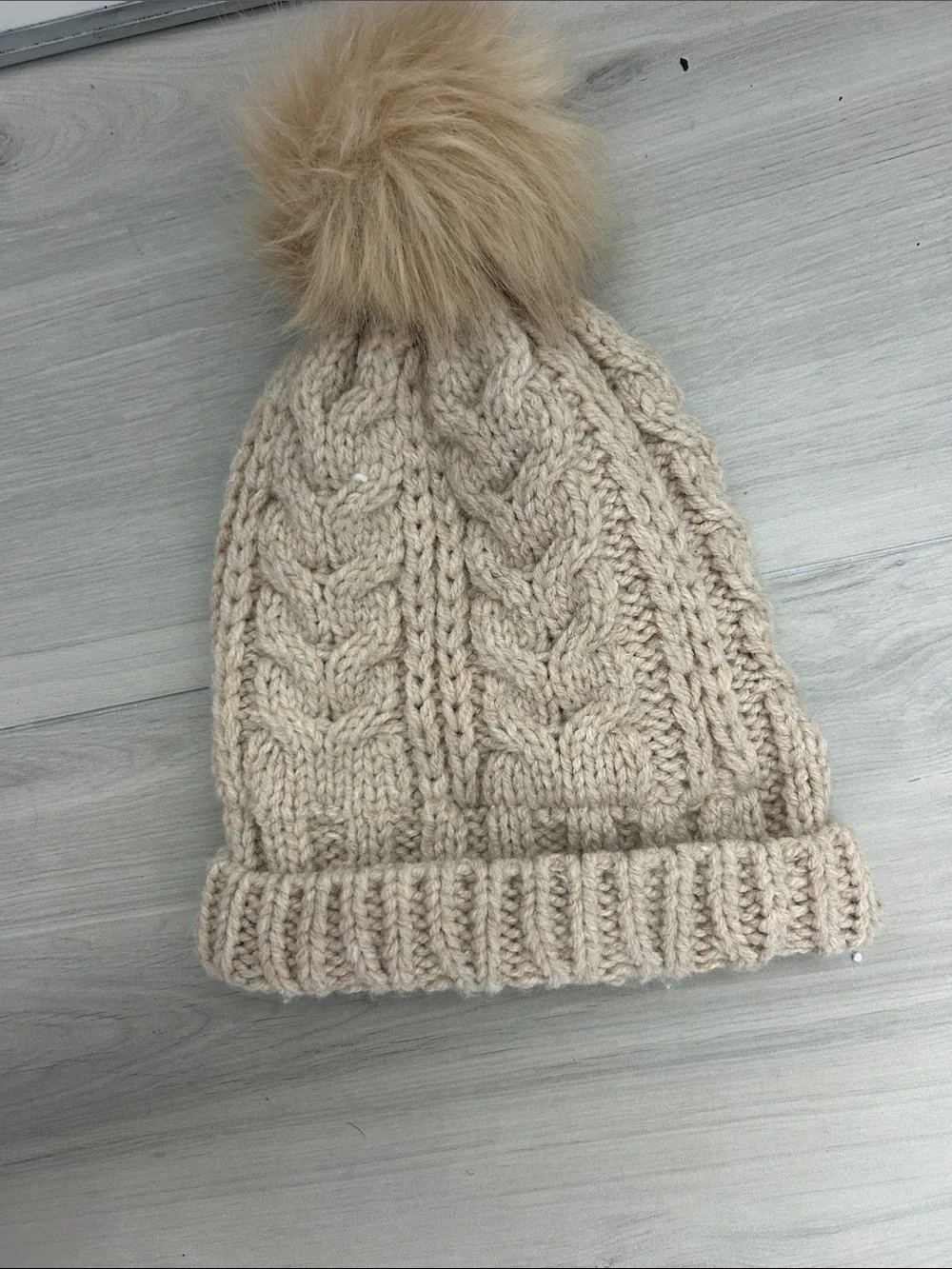 Time and Tru Cream Cable Knit Pom Beanie